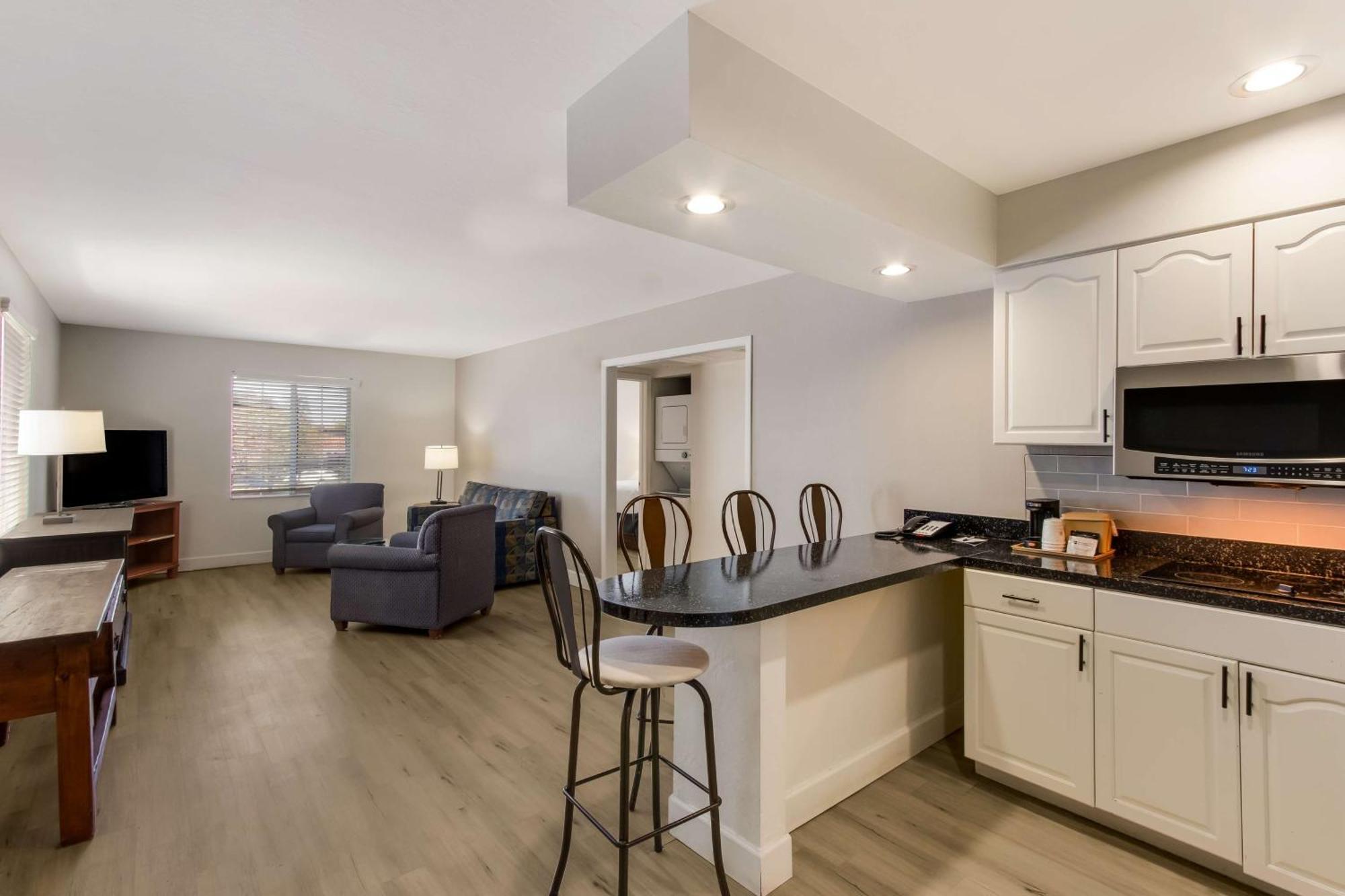 Surestay Plus Hotel By Best Western Tempe University Εξωτερικό φωτογραφία