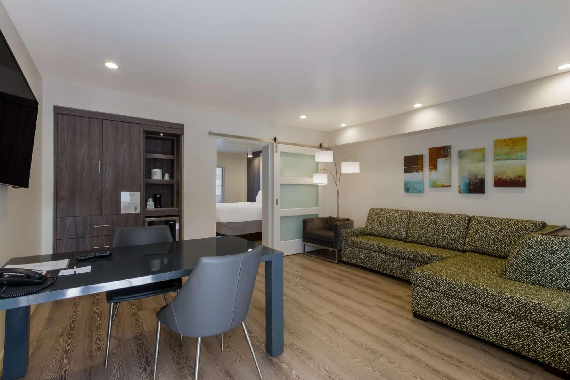 Surestay Plus Hotel By Best Western Tempe University Εξωτερικό φωτογραφία